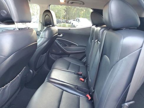 Used 2018 Hyundai Santa Fe Sport FWD image 11