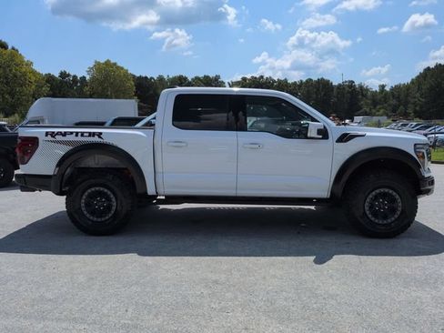 Certified 2025 Ford F150 Raptor AWD/4WD image 3