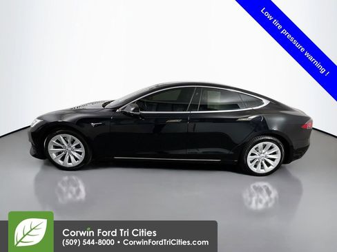 Used 2018 Tesla Model S 75D AWD/4WD image 6