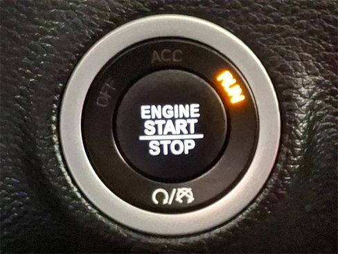 Used 2023 Dodge Challenger SXT w/ Blacktop Package image 24