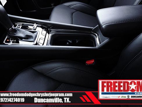 New 2026 Jeep Compass Latitude image 35