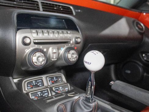 Used 2010 Chevrolet Camaro SS w/ RS Package RWD image 13