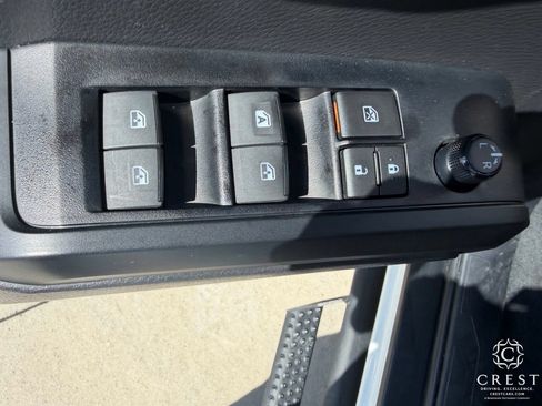 Used 2023 Toyota Tacoma SR AWD/4WD image 10