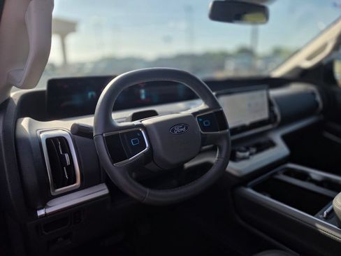 New 2026 Ford Expedition Max Active RWD image 19