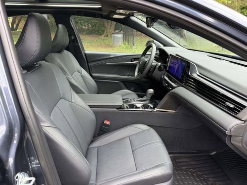 Used 2026 Toyota Camry XSE AWD/4WD image 14
