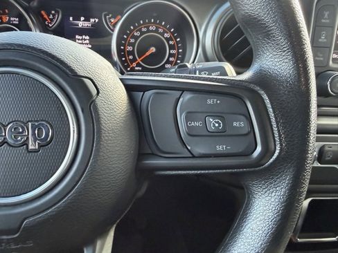 Used 2021 Jeep Wrangler Unlimited Sport image 15