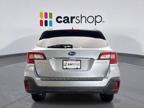 Used 2019 Subaru Outback 2.5i Limited w/ Popular Package #2 image 4