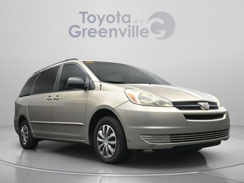 Used 2004 Toyota Sienna CE image 21