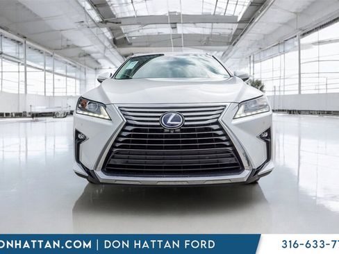 Used 2019 Lexus RX 450h AWD image 31