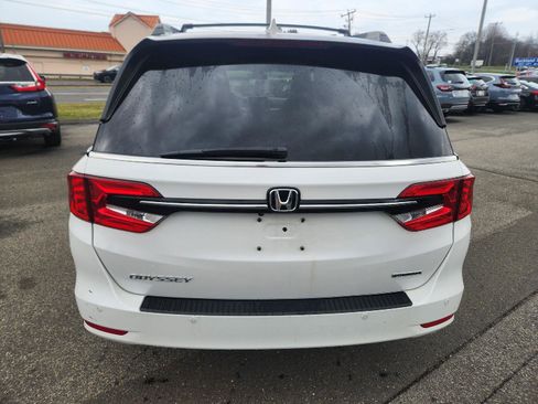 Used 2023 Honda Odyssey Touring image 4