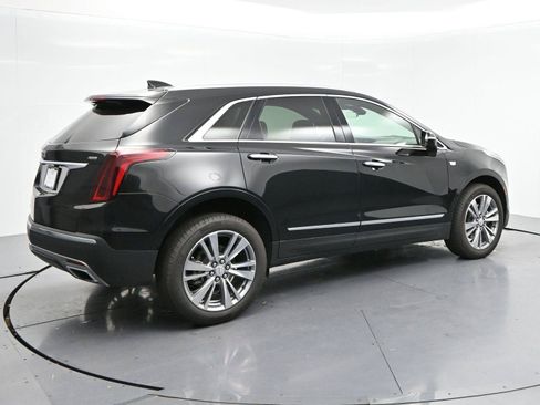 Certified 2025 Cadillac XT5 Premium Luxury FWD image 7