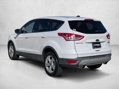 Used 2015 Ford Escape SE image 8