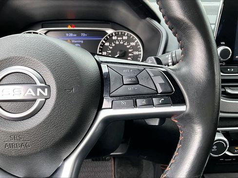 Used 2025 Nissan Altima 2.5 SR image 25