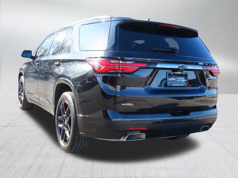 Used 2023 Chevrolet Traverse Premier w/ Redline Edition image 5