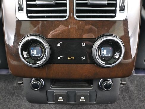 Used 2021 Land Rover Range Rover Westminster Edition AWD/4WD image 42