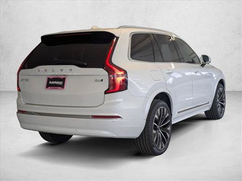 Used 2026 Volvo XC90 B6 Plus w/ Protection Package AWD/4WD image 2