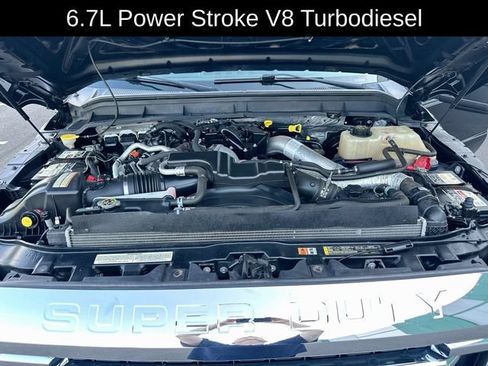 Used 2015 Ford F250 XLT AWD/4WD image 29