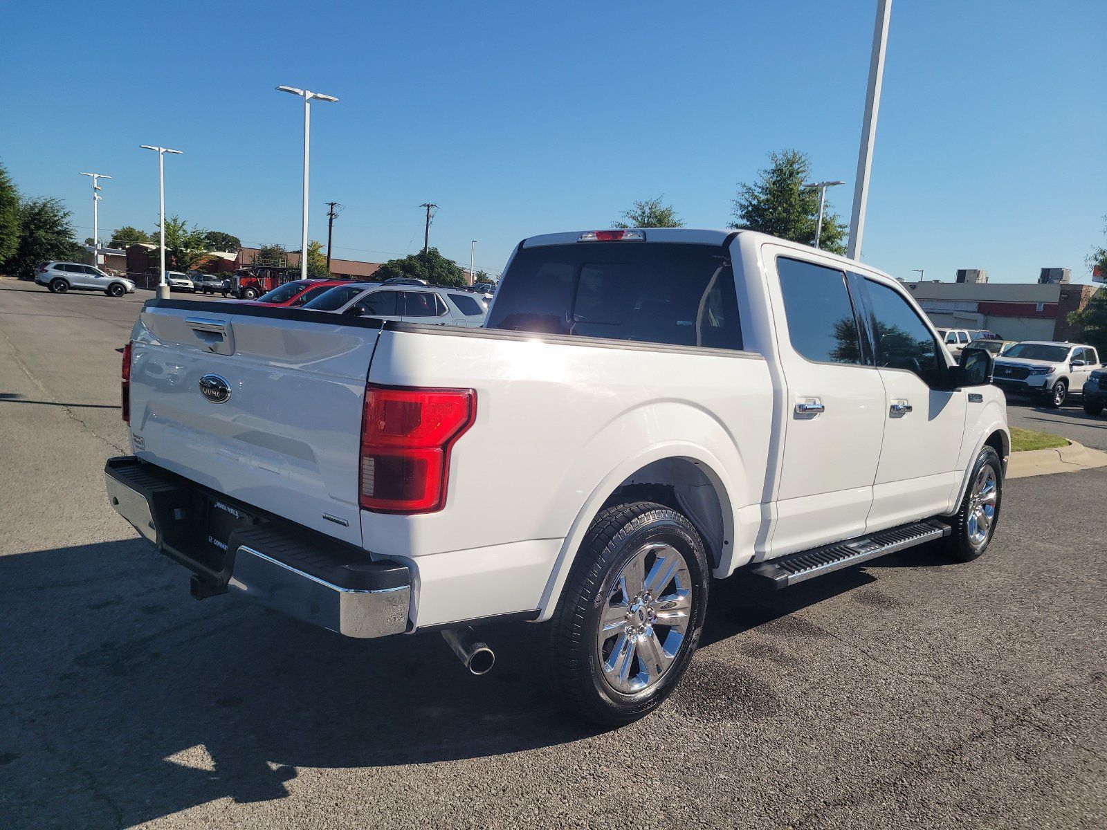Used 2019 Ford F150 Lariat RWD image 3