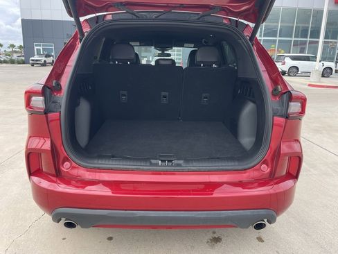 Used 2024 Ford Escape ST-Line image 5