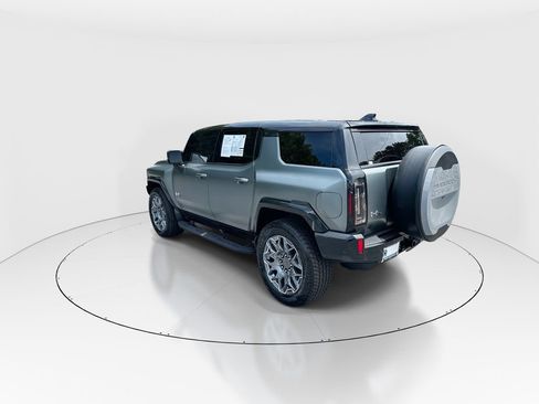 Used 2024 GMC Hummer EV 3X AWD/4WD image 6
