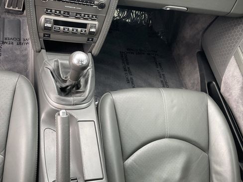 Used 2005 Porsche Boxster S image 23