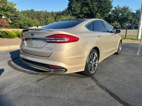 Used 2017 Ford Fusion Titanium AWD/4WD image 7