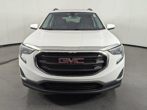 Used 2018 GMC Terrain SLE w/ GMC Pro Grade Package AWD/4WD image 3