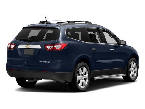Used 2017 Chevrolet Traverse LT AWD/4WD image 2