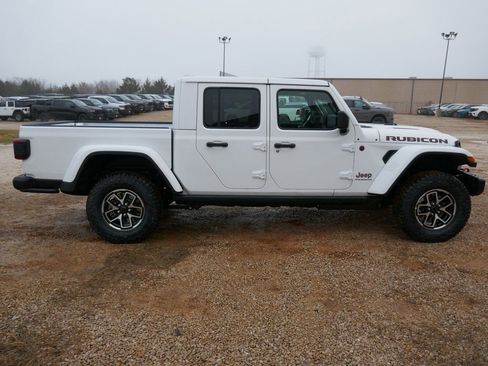 New 2026 Jeep Gladiator Rubicon AWD/4WD image 3