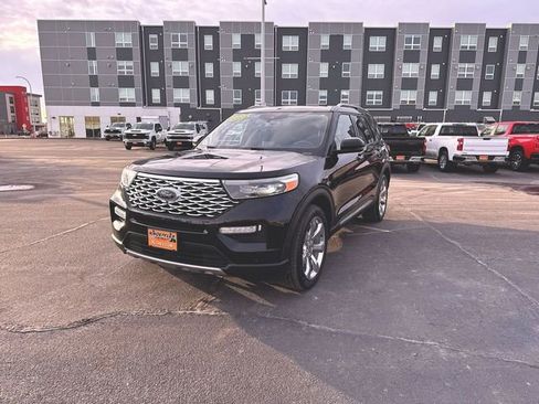 Used 2020 Ford Explorer Platinum w/ Premium Technology Package image 1