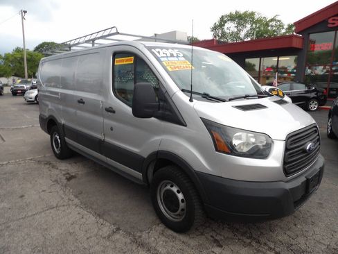 Used 2015 Ford Transit 250 130 Low Roof RWD image 13
