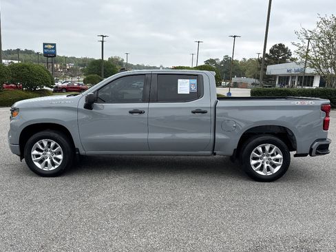 Used 2024 Chevrolet Silverado 1500 Custom AWD/4WD image 12