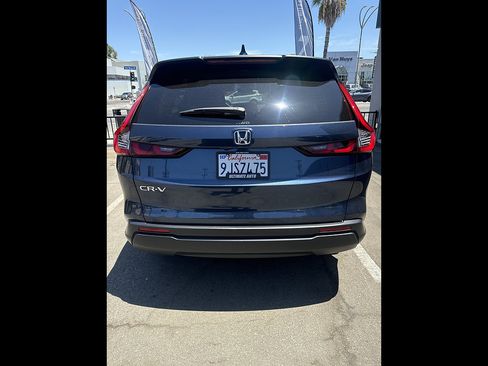 Used 2024 Honda CR-V EX image 8