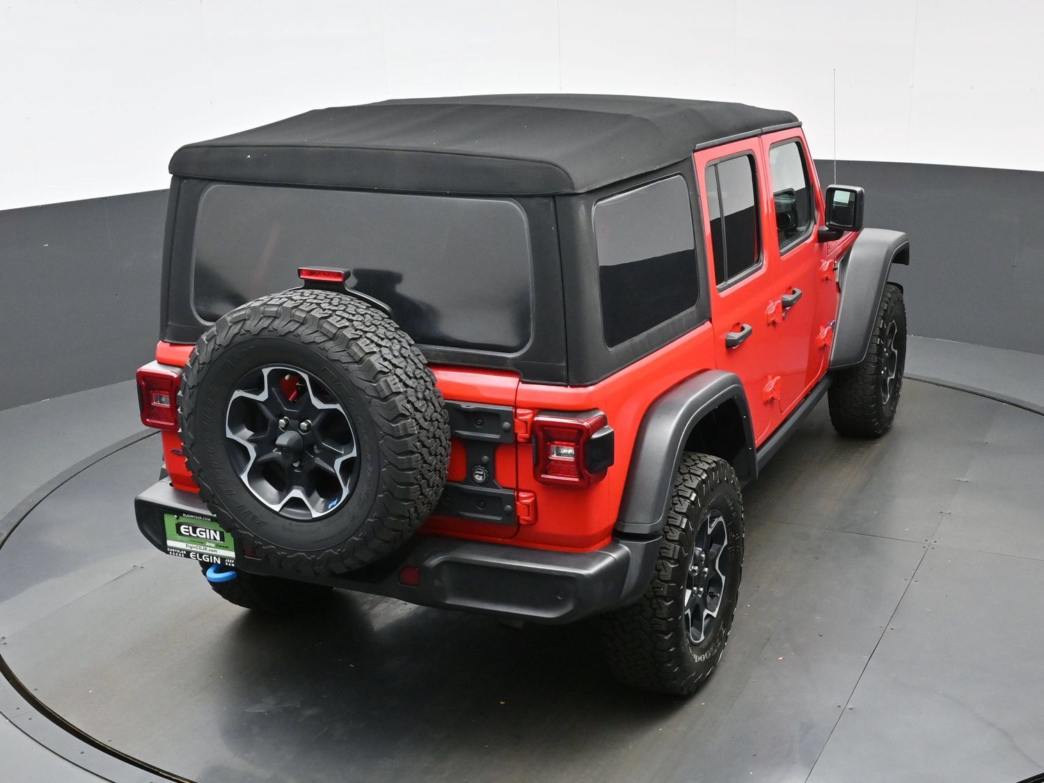 Used 2022 Jeep Wrangler Unlimited Rubicon 4xe w/ Cold Weather Group AWD/4WD image 39