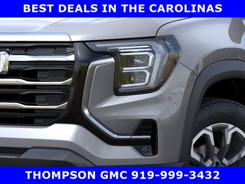 New 2026 GMC Terrain Elevation w/ Elevation Premium Package FWD image 13