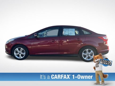 Used 2014 Ford Focus SE w/ SE Winter Package image 2
