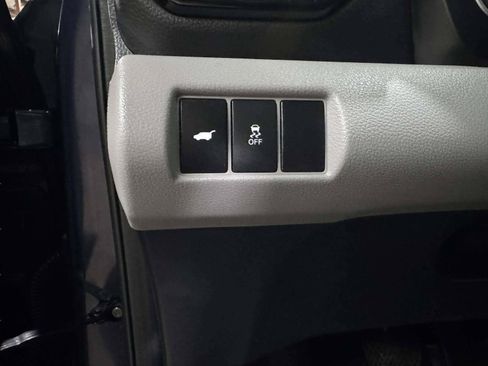 Used 2025 Honda Pilot EX-L image 36