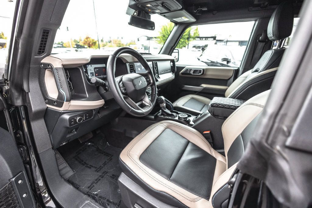 Used 2022 Ford Bronco Wildtrak AWD/4WD image 21