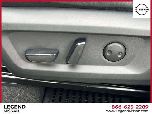 Certified 2023 Nissan Rogue SL w/ SL Premium Package AWD/4WD image 17