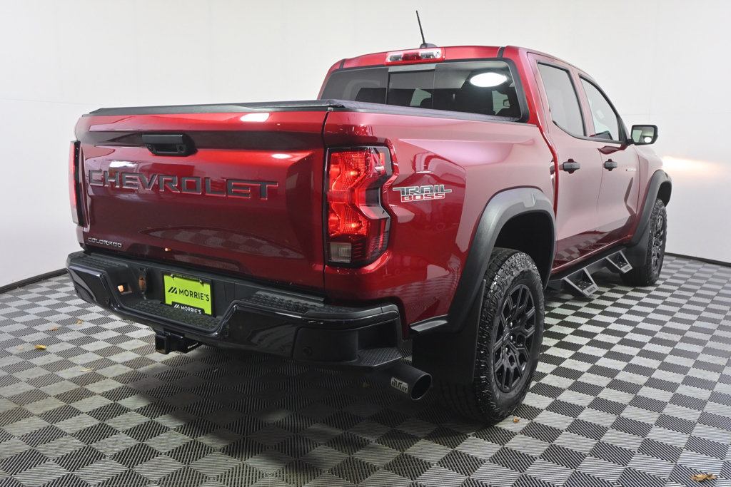 Used 2023 Chevrolet Colorado Trail Boss w/ Advanced Trailering Package AWD/4WD image 6