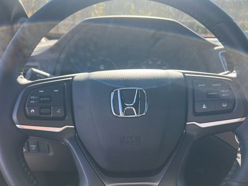 Certified 2025 Honda Ridgeline RTL image 15