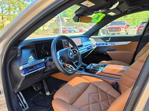 Used 2023 BMW 740i RWD image 20