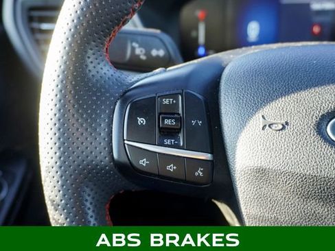 Used 2023 Ford Escape ST-Line image 19