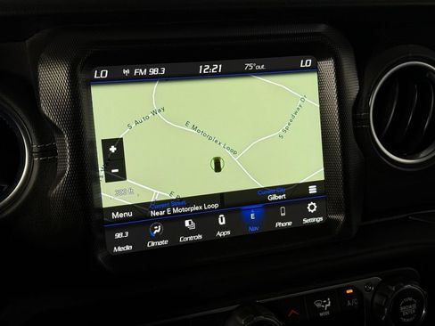 Used 2023 Jeep Wrangler Unlimited Sahara AWD/4WD image 20