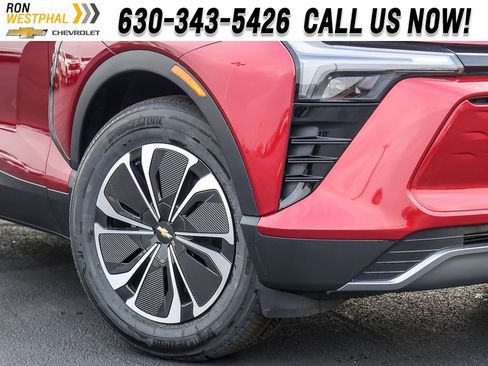 New 2025 Chevrolet Blazer EV LT image 3