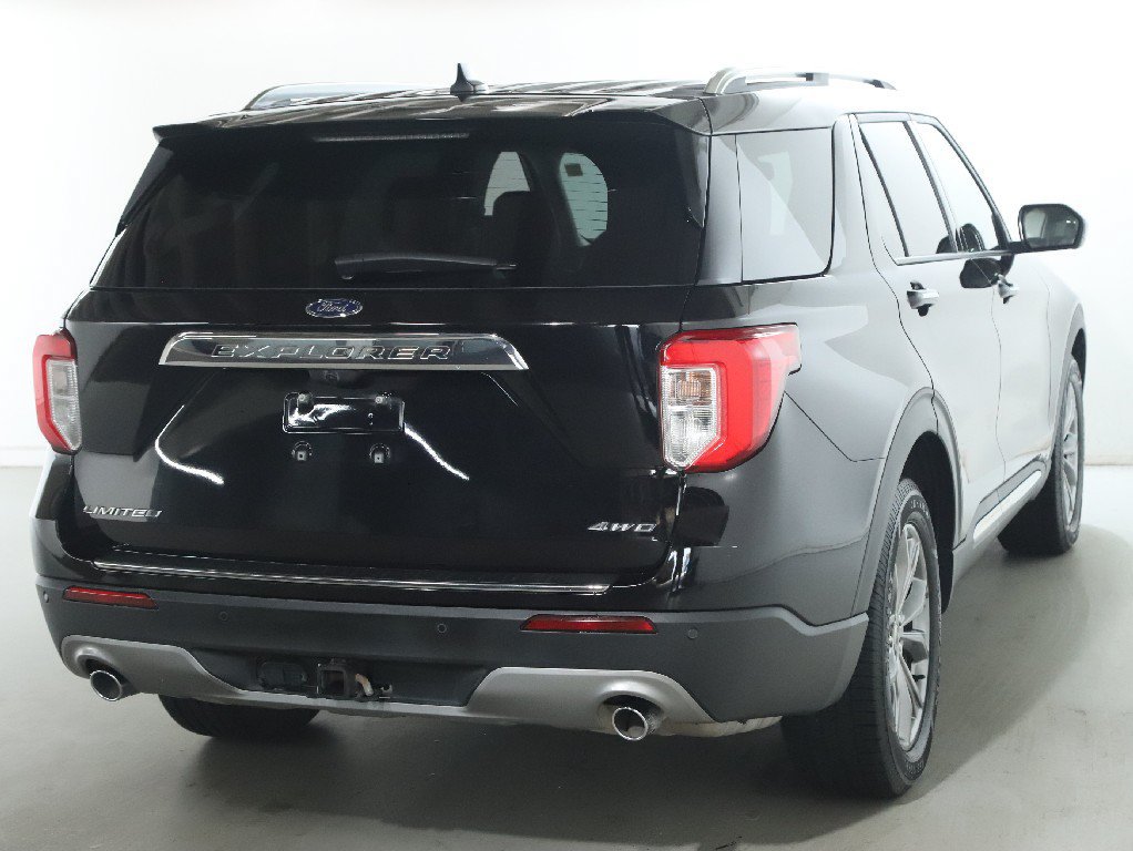 Used 2022 Ford Explorer Limited w/ Equipment Group 301A AWD/4WD image 48