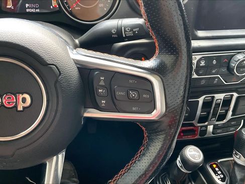 Used 2020 Jeep Gladiator Mojave AWD/4WD image 25