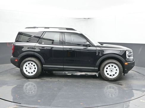 New 2025 Ford Bronco Sport Heritage w/ Convenience Package AWD/4WD image 3
