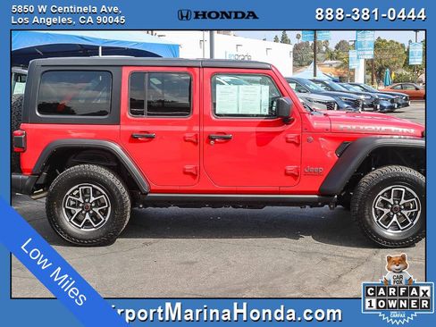 Used 2025 Jeep Wrangler Unlimited Rubicon AWD/4WD image 15
