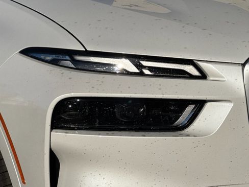 New 2026 BMW X7 xDrive40i w/ Executive Package image 10